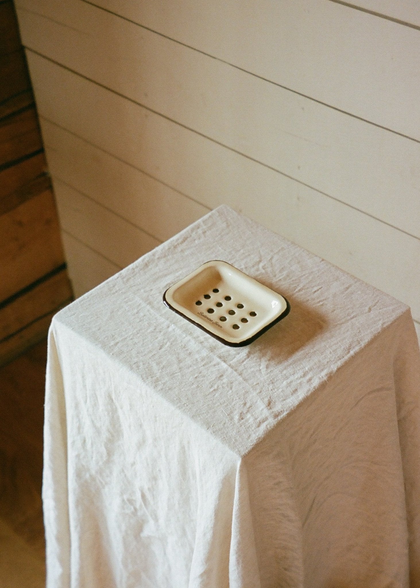 Enamel Soap Dish - Ballerina Farm