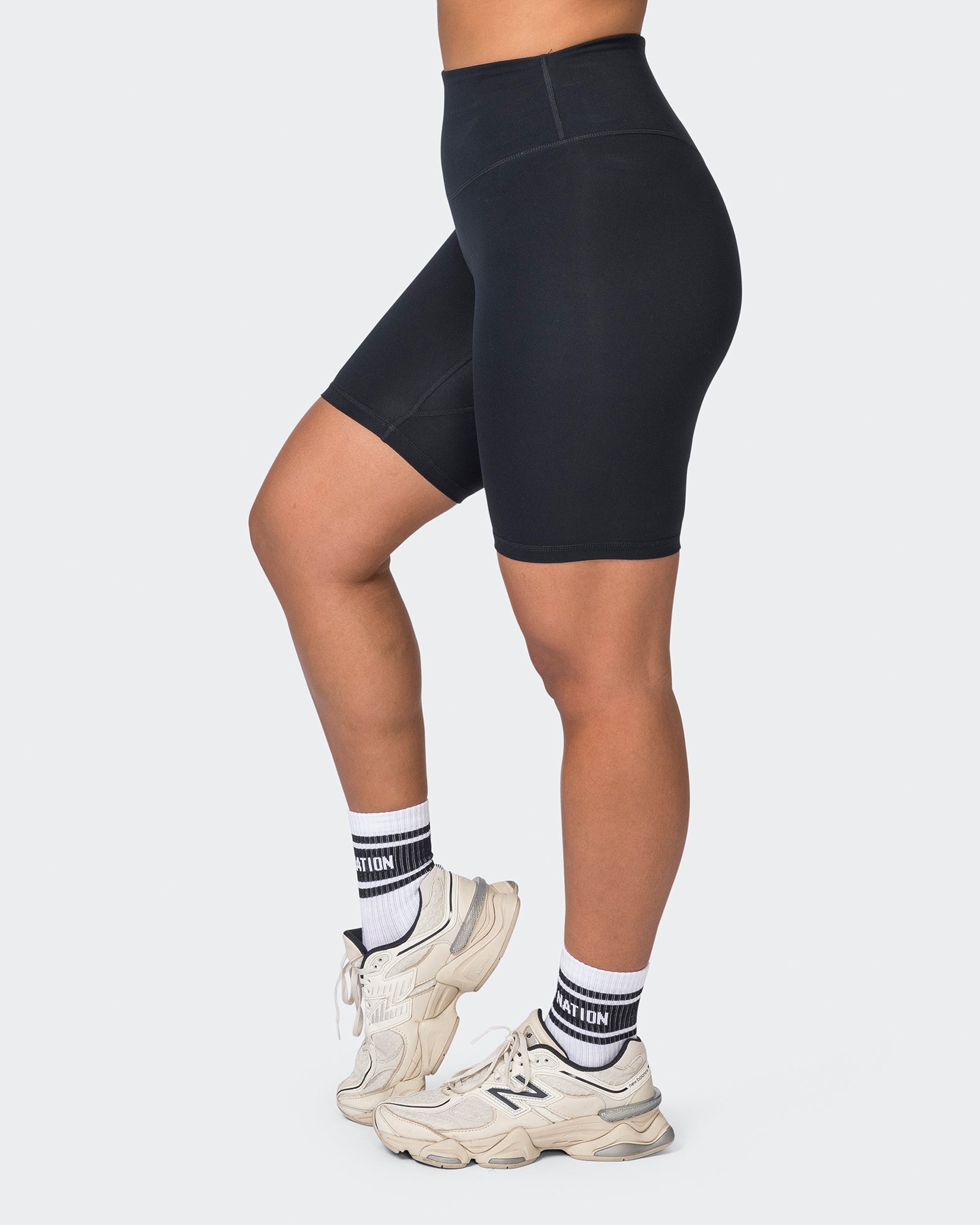 Ultra Everyday Referee Length Shorts - Black-Shorts-XXS-052312BLK-XXS-MNAPPRL24763-4-Muscle Nation