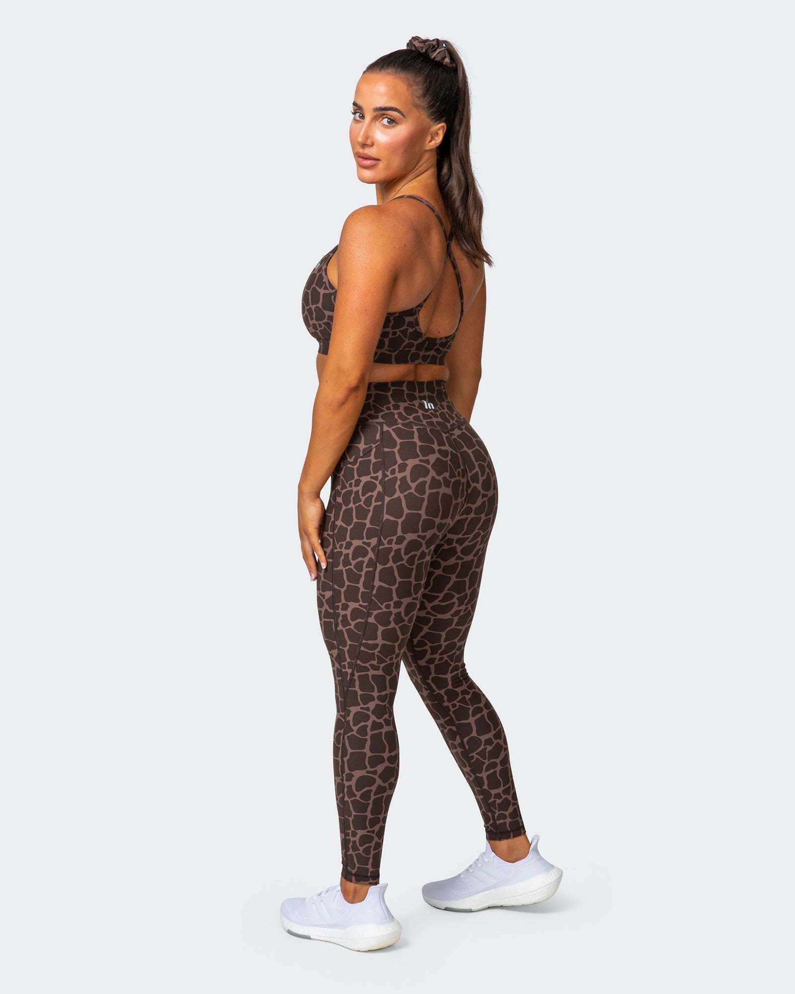 Signature Pocket Ankle Length Leggings - Tonal Giraffe Print-Leggings-XXS-032209TNLGIR-XXS-MNAPPRL13717-6-Muscle Nation