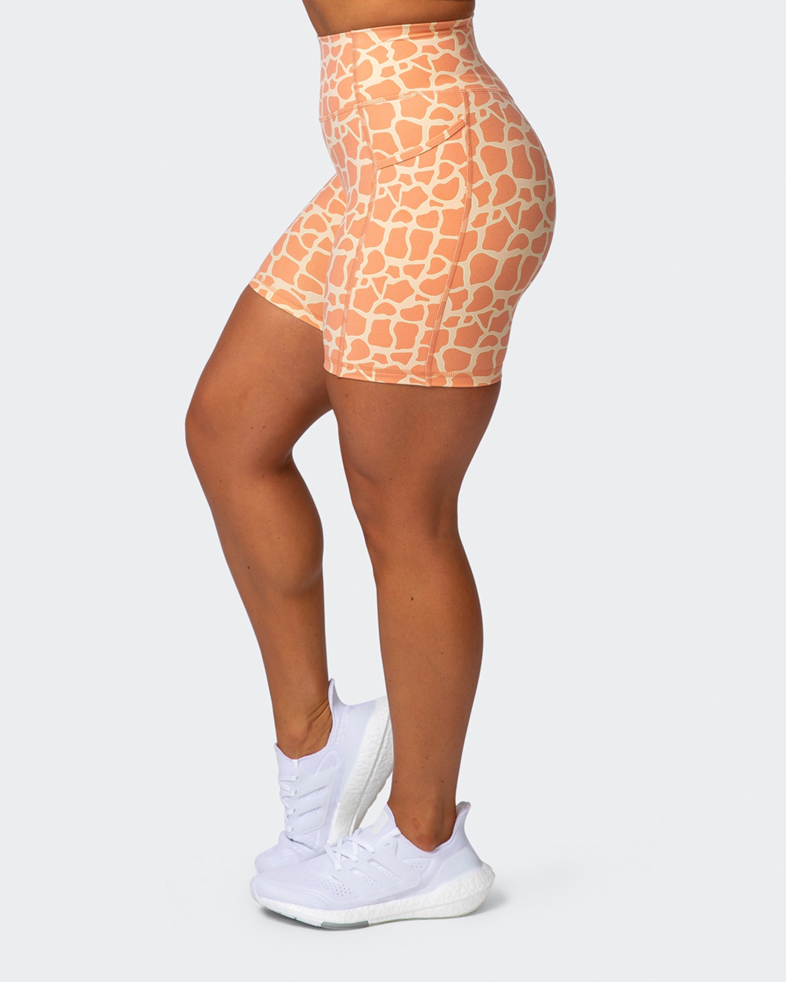 Signature Pocket Bike Shorts - Paradise Giraffe Print-Shorts-XXS-032208PARGIR-XXS-MNAPPRL13689-4-Muscle Nation